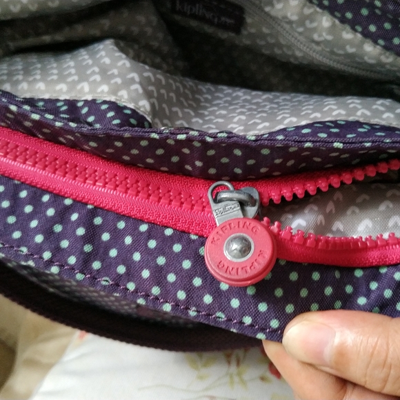 Kipling k15311 Sevrine Shoulder Bag - Picture 11 of 17